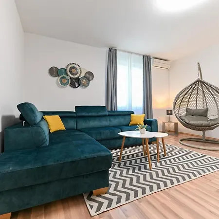 Peaceful Apartment Near Old Town Zadar Exterior photo